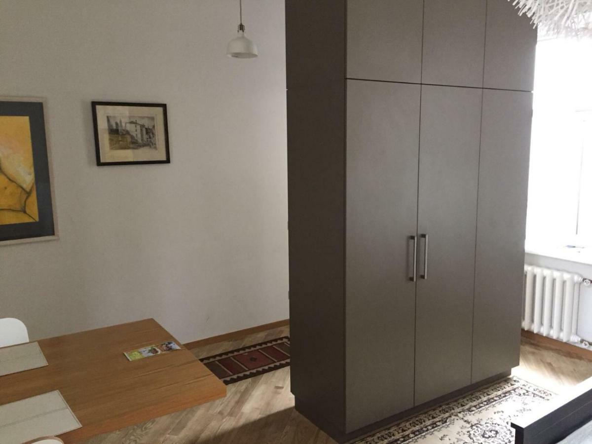Apartment In The Heart Of Old Riga Bagian luar foto